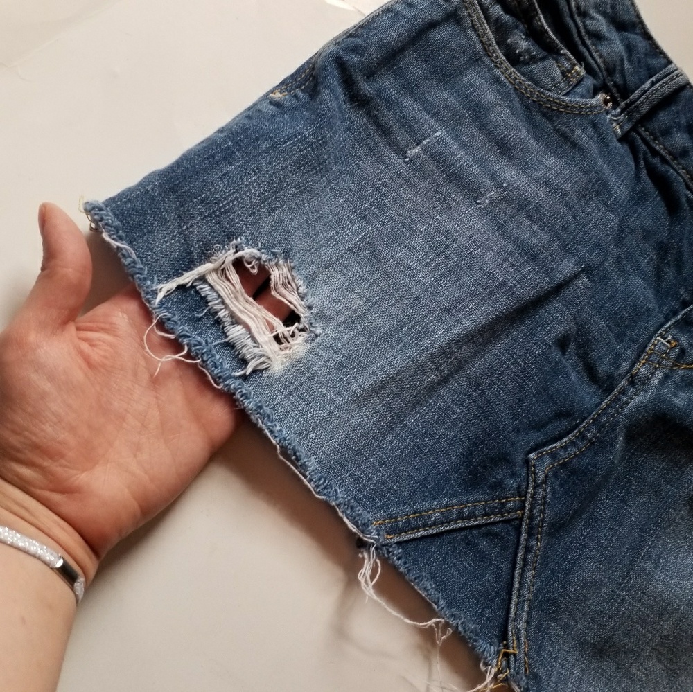 Aeropostale part of 3 for 25 sale - Picture 2 of 3